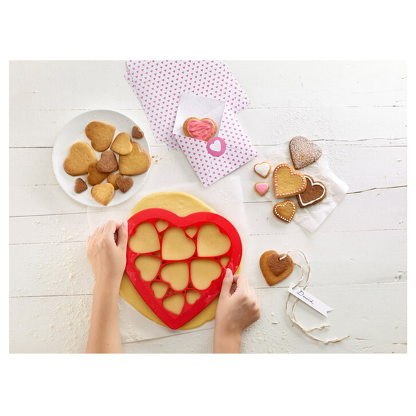 Formina per 12 biscotti cuore